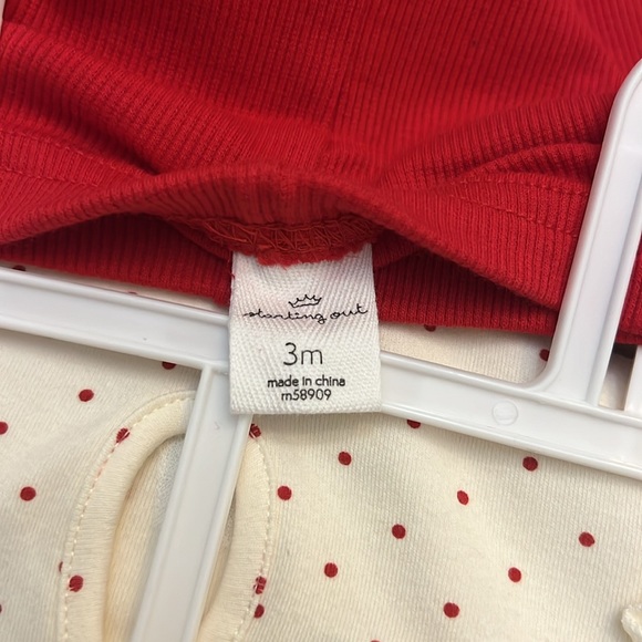 Starting Out Christmas Tree Long Sleeve Top & Ruffle Hem Leggings Set - Picture 7 of 9